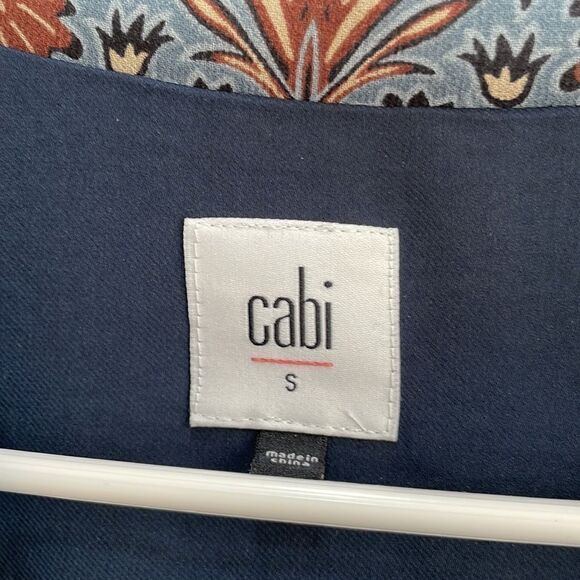 CABI PROVINCIAL FLORAL DRESS IN BLUE‎ - Picture 4 of 6